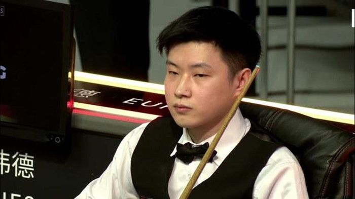 大方认爱卡哥：是的，我们订婚了 锦绣开年！