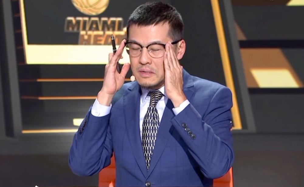 《鱿鱼游戏》78岁吴永洙性侵案首开庭:只是牵了手 2023-02-06 凭借在Netflix韩剧《鱿鱼游戏》中饰演“001号”吴一男而爆红的，78岁韩国演员吴永洙性侵案于2月3日在韩国水原地方法院城南支院首次开庭。