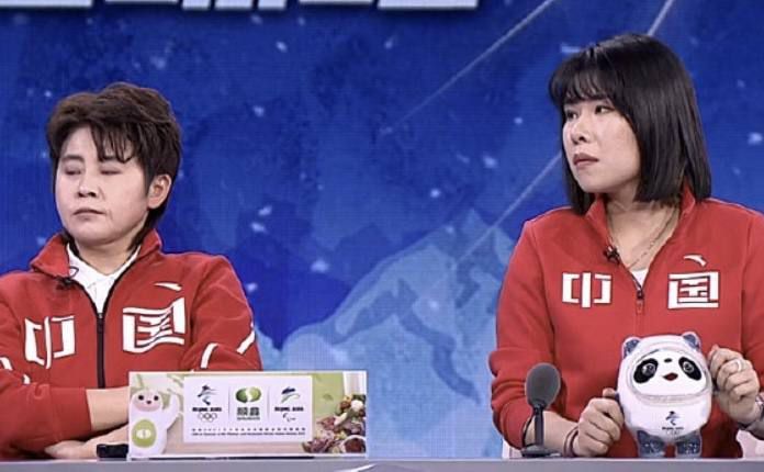 《星战》衍生剧《曼达洛人》拍摄幕后将揭晓 2020-04-16 4月16日，据外媒报道，迪士尼将推出《星球大战》系列衍生剧《曼达洛人》的纪录剧集，一些拍摄幕后的趣事将首次公开。