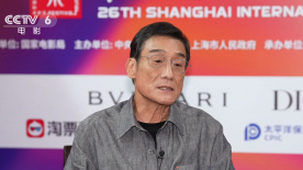 影片并未将重点放在批判男主角的不作为上，而是聚焦于女主角的自我成长。